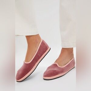 Vibi Venetia - hand made velvet women's slippers with rubber sole